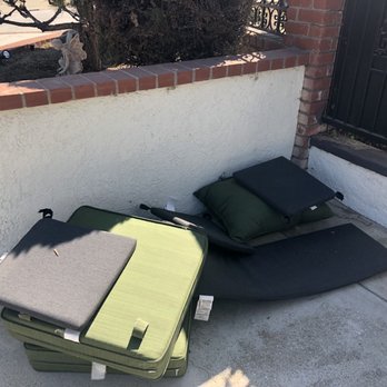 Meathead Movers - Stuff left behind. - Movers Near Me - Anaheim, California Meathead Movers - Stuff left behind. - Movers Near Me - Anaheim, California
