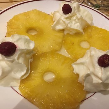 La Gueuze - Pineapple carpaccio - French Near Me - Paris, 75