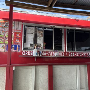Javi’s Tacos Y Mas - Menu and ordering window - Mexican Near Me - Houston, Texas Javi’s Tacos Y Mas - Menu and ordering window - Mexican Near Me - Houston, Texas