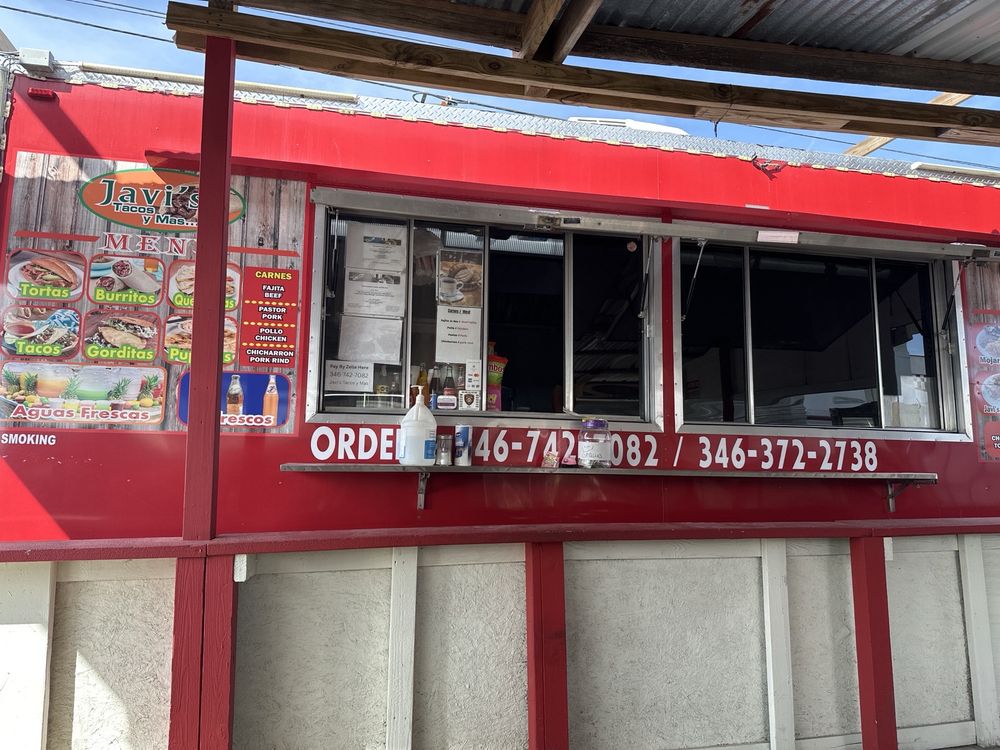 Javi’s Tacos Y Mas