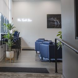 Hayner Dental - Smile Warehouse - Entrance