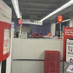 Staples - Nearly the greatest employee!!