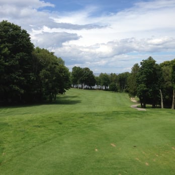 Peninsula State Park Golf Course - Hole 10 view from the tee. - Golf Near Me - Ephraim, Wisconsin