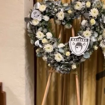 Hugo's Flower Shop - Florists Near Me - Pomona, California