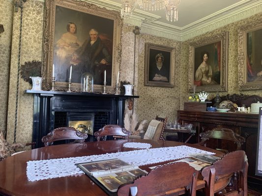 Grove Museum by null