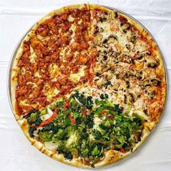 Delicious BBQ, Veggie and Mushroom Pizza.
3-in-1 combination!