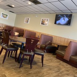 Cherry Thai Cafe - Seating
