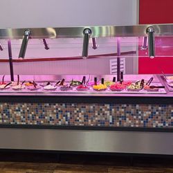 Chuck E. Cheese - Salad bar