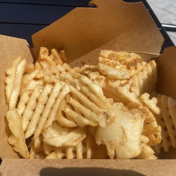 PhoWheels at The Water Park - Vietnamese Near Me - Arlington, Virginia