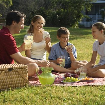 San Julian Park - Wholesome and pure, like a glass of farm-fresh milk. - Parks Near Me - Los Angeles, California San Julian Park - Wholesome and pure, like a glass of farm-fresh milk. - Parks Near Me - Los Angeles, California