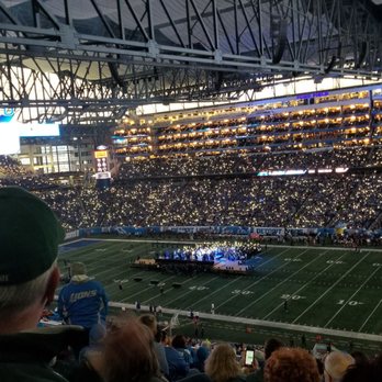 Ford Field - Stadiums & Arenas Near Me - Detroit, Michigan Ford Field - Stadiums & Arenas Near Me - Detroit, Michigan