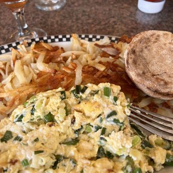 Vally Medlyn's - Medlyn Scramble! - Diners Near Me - Danville, California Vally Medlyn's - Medlyn Scramble! - Diners Near Me - Danville, California