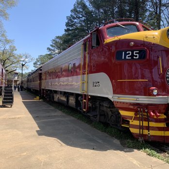 Texas State Railroad Palestine Depot - Locomotive with cars at Rusk depot - Landmarks & Historical Buildings Near Me - Palestine, Texas Texas State Railroad Palestine Depot - Locomotive with cars at Rusk depot - Landmarks & Historical Buildings Near Me - Palestine, Texas