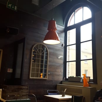 The Cyclist Refreshment Room - Cafes Near Me - Brighton, BNH