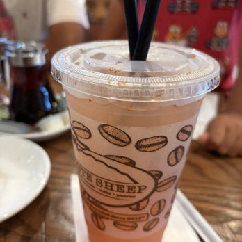 The White Sheep - Tajin Lemonade Refresher - Breakfast & Brunch Near Me - Naperville, Illinois