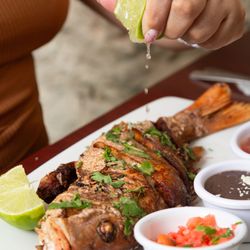 El Camarón Cansado - Pescado frito