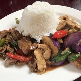 09.25.0217- Vanida Thai Kitchen- Lunch convo with spicy beef basil and eggplant chicken 09.25.0217- Vanida Thai Kitchen- Lunch convo with spicy beef basil and eggplant chicken