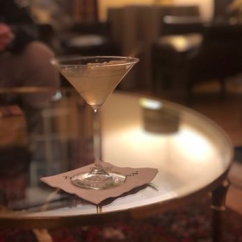 The Dorset Inn Restaurant - Drink in the living room - New American Near Me - Dorset, Vermont The Dorset Inn Restaurant - Drink in the living room - New American Near Me - Dorset, Vermont