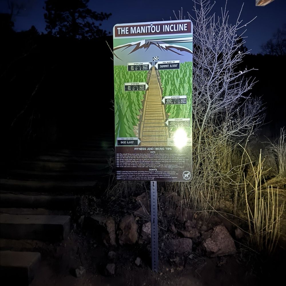 Manitou Incline - Hiking Near Me