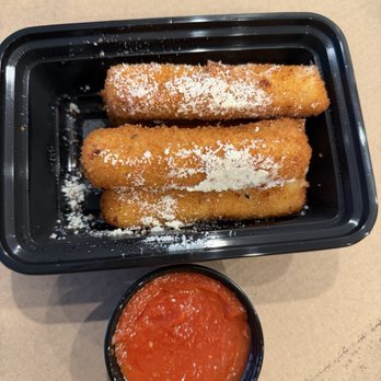 Zarella Pizzeria & Taverna - Mozzarella Sticks - Italian Near Me - Chicago, Illinois Zarella Pizzeria & Taverna - Mozzarella Sticks - Italian Near Me - Chicago, Illinois