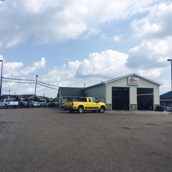 West Surburban Auto Sales - Car Dealers Near Me - Buffalo, Minnesota West Surburban Auto Sales - Car Dealers Near Me - Buffalo, Minnesota