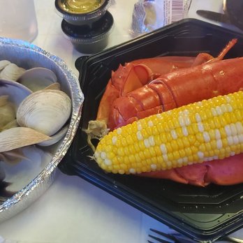The Lobster Pot - Seafood Near Me - Lake George, New York