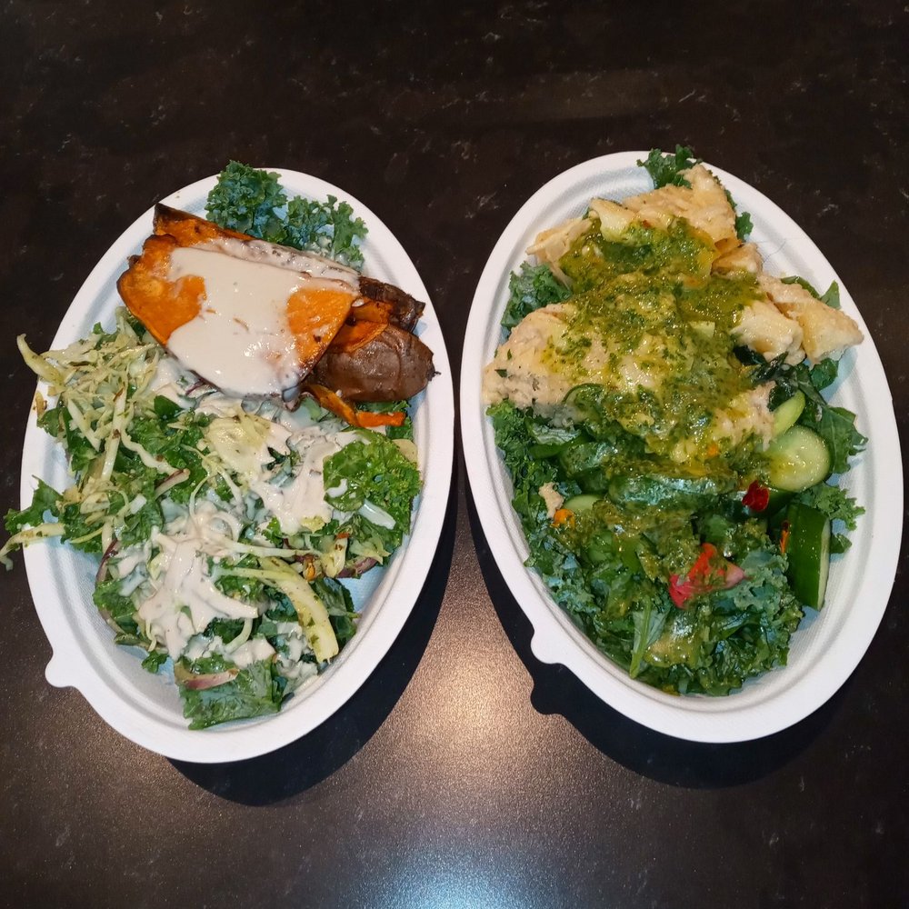 FARE - L - R, Smokey Pulled Chicken & Turkey Roast Meatball w/o the meat. - New American Near Me - Chicago, Illinois