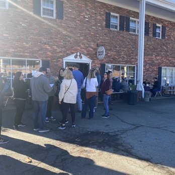 Biscuit Head - Entrance with line - Cafes Near Me - Asheville, North Carolina