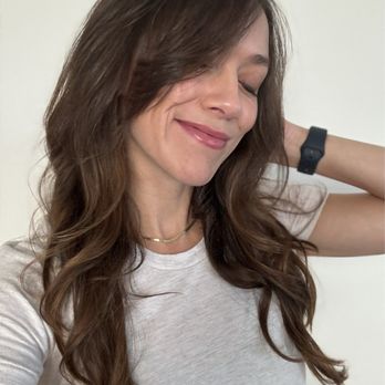 Salon Flourish - Hair cut and blow dry service - Hair Stylists Near Me - Manhattan Beach, California Salon Flourish - Hair cut and blow dry service - Hair Stylists Near Me - Manhattan Beach, California