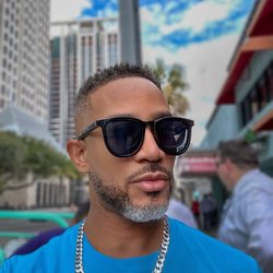 Urban Stylez - Downtown Orlando Barbershop - Haircut