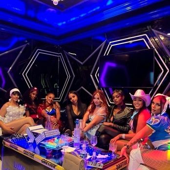 Luxy Karaoke Lounge & Bar - Karaoke Near Me - Arcadia, California