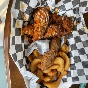 The Thirsty Chicken - Chicken Wings Near Me - Leander, Texas