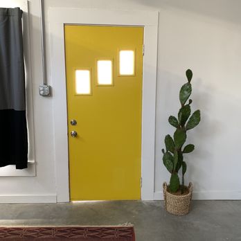 The Lincoln Marfa - #7 front room. - Hotels Near Me - Marfa, Texas