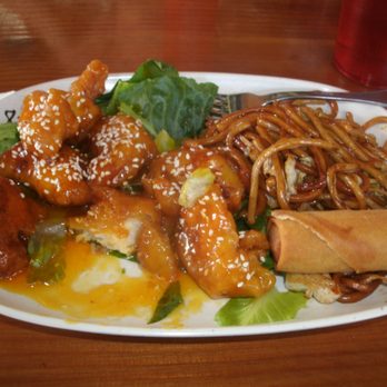 Thai China Bistro - Sesame Chicken lunch special, minus a tasty bite or two. - Thai Near Me - Tucson, Arizona Thai China Bistro - Sesame Chicken lunch special, minus a tasty bite or two. - Thai Near Me - Tucson, Arizona