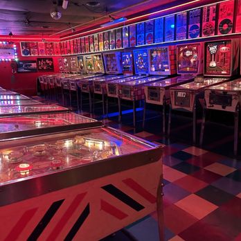 Hollywood Candy - Candy Stores Near Me - Omaha, Nebraska Hollywood Candy - Candy Stores Near Me - Omaha, Nebraska