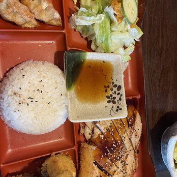 Oshima - Chicken bento box - Sushi Bars Near Me - Sioux Falls, South Dakota