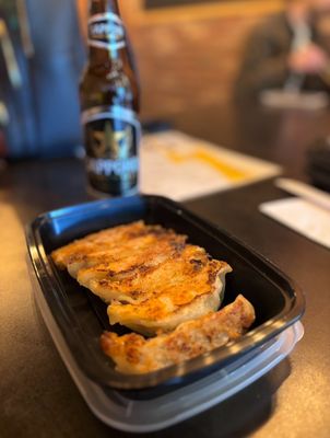 KAMINARI GYOZA BAR by null