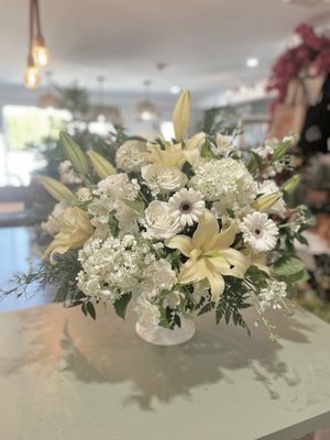 Thistle and Posy Flowers, 204 Gooding Ave, Bristol, RI 02809
