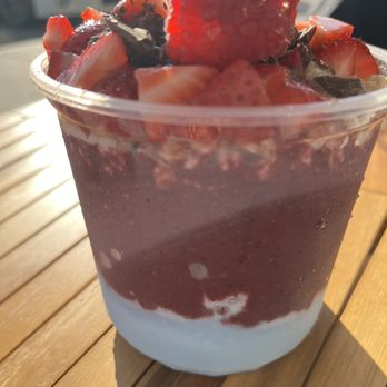 Bowlista - Rainforest bowl with blue majik and chocolate protein! - Acai Bowls Near Me - Foothill Ranch, California Bowlista - Rainforest bowl with blue majik and chocolate protein! - Acai Bowls Near Me - Foothill Ranch, California