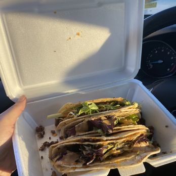 MotorCity Vegan - Vegan Cheezy Gordita Crunch Taco - Vegan Near Me - Detroit, Michigan