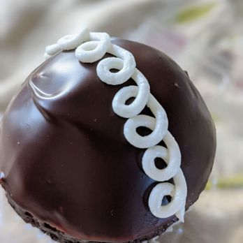 Crowley Cupcakes - a chocolate cupcake with white icing - Desserts Near Me - Madison, New Jersey Crowley Cupcakes - a chocolate cupcake with white icing - Desserts Near Me - Madison, New Jersey