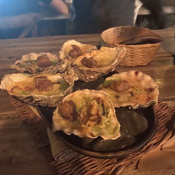 Punta Corcho - Oysters Rockefeller - Seafood Near Me - Benito Juárez, ROO