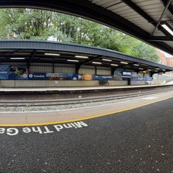 Botanic Railway Station
