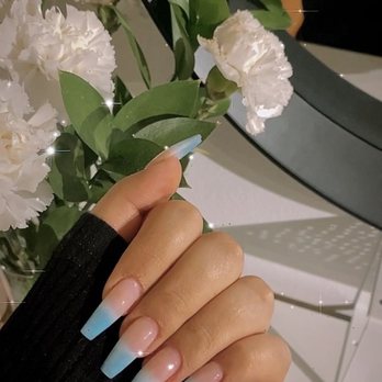 Studio Nail Bar - Nail Salons Near Me - Burbank, California