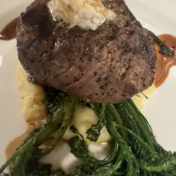 Armour House - Beef tenderloin - Brasseries Near Me - Birmingham, Alabama Armour House - Beef tenderloin - Brasseries Near Me - Birmingham, Alabama