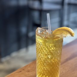 Iced jasmine tea