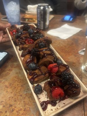 Great Oaks Tavern by null