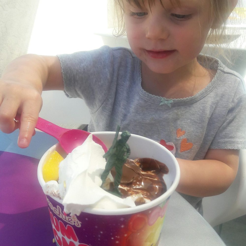 Menchie's - Ice Cream & Frozen Yogurt Near Me - El Cajon, California