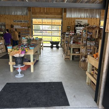 Moyock Farm Market - Front door - Farmers Market Near Me - Moyock, North Carolina