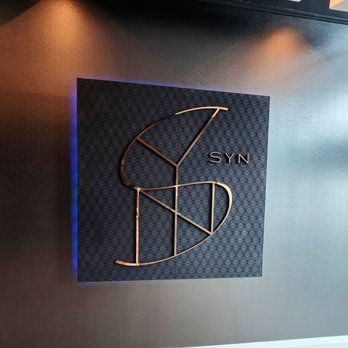 Syn Rooftop & Bar - Cocktail Bars Near Me - Reston, Virginia Syn Rooftop & Bar - Cocktail Bars Near Me - Reston, Virginia